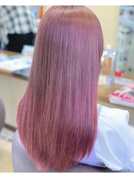 コアフィールフィス(COIFFURE fils) 《見附　今町》ハイトーン　鮮やかピンクアッシュ☆