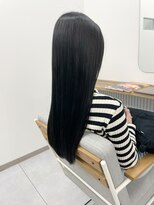 イラ(Era) ブルーブラック/バイカルテヘアエステ