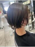 切りっぱなしボブ