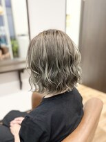 トータルビューティーオアシス(total baeuty OASIS)&nbsp;カーキカラー