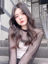 アイティーバイアルバム 北千住店(IT by ALBUM)&nbsp;くびれヘア_斜めバンググレージュカラーシルキーベージュ_79209