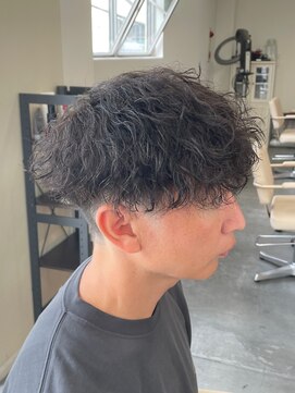 バース バイ ハピネス(BIRTH by happiness) ツイストスパイラルパーマ　ツイスパ　マッシュ