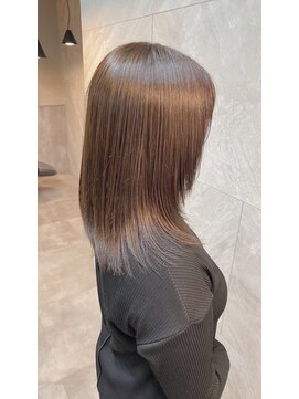 ドゥマン(Demain) 大人可愛いイメチェン小顔カットフェミニンダークアッシュ