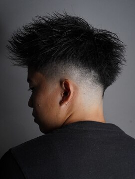 スキルセカンドハウス 天神(SKILL SECOND HOUSE) 王道スパイキーフェードstyle