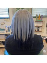 スイドット(sui.)&nbsp;【ブリーチ３回】アウターホワイトインナーブラック