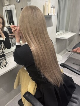 アルマバイロサ(ALMA by ROSA) ミルクティーカラー×シールエクステ 担当SE-YA