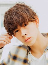 ヘアアンドメイク ルナルナ 山形嶋店(LUNALUNA)