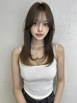 ユーフォリア 渋谷グランデ(Euphoria SHIBUYA GRANDE) 韓国ヘア レイヤーカット 顔周りレイヤー 小顔カット 韓国巻き