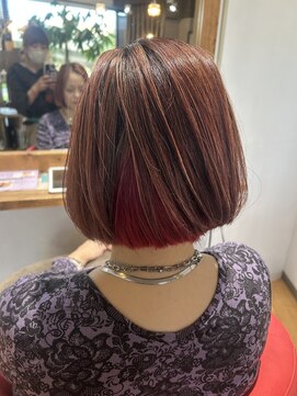 ブリーチを使った白髪ぼかしカラー