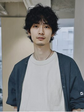 ケシキ 表参道 原宿(kesiki.) フェザーパーマフェザーショート韓国へアセンターパート