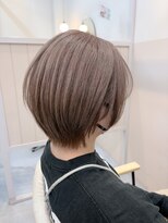 シダ(sida)&nbsp;ブリーチリタッチで繋ぐ「ミルクティベージュ」