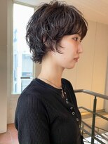 エン 三島(en)&nbsp;ニュアンスパーマ/コンパクトショート/黒髪/アンニュイ/三島