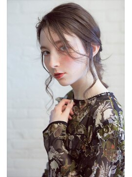 ラレイ(Lalei) 表参道駅/青山 編みおろし大人アレンジ 辻幸奈