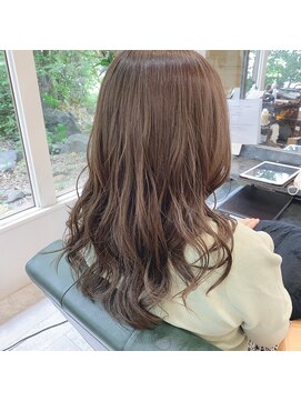 ミューズジャルダン(MUSE jardin) アッシュベージュ×ミディアム