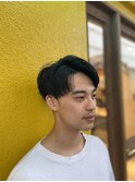 黒髪men'sショート