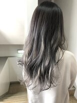 リルア 博多(LIRUA)&nbsp;シルバーグラデーションカラー