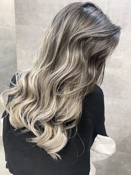 オリ(‘Oli) バレイヤージュ