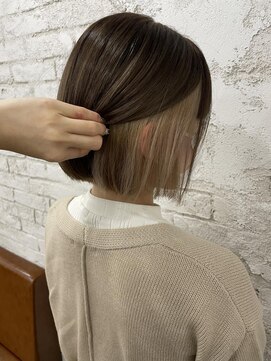 プライズ アイリス 池袋東口店(prize Iris) インナーカラーホワイトミルクティー池袋