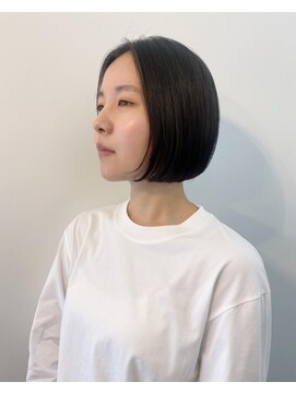 ジョニアンドロージ(Joni & Rougy) センターパートミニボブ◎