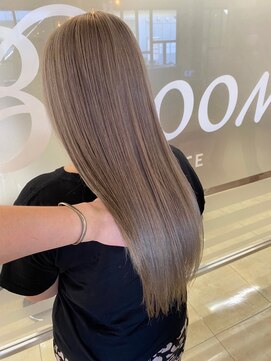ヘアースペースブルーム プリュス 石橋店(HAIR SPACE BLOOM plus) 【石橋/ブリーチカラー】ミルクティーカラー