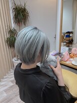 ロエネ(LOENE)&nbsp;ホワイトカラー☆ショート