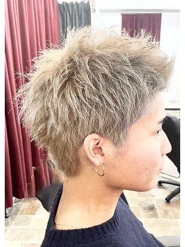 アンフィ ヘアー(Amphi hair) スパイキーショート