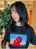 暗髪レイヤースタイル
