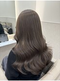 くすみベージュ