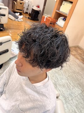 マキシム ナカイ(MAXIM NAKAI) メンズパーマメンズカラーメンズカジュアル刈り上げスタイル