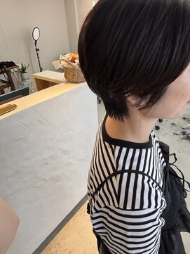 ナネヘアー(8. nane hair) ショート