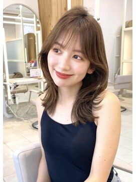 アフロートリノ(AFLOAT Leino) 2wayバング 韓国前髪 シースルー ミディアム くびれ レイヤー