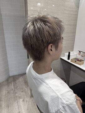 カイノ いずみおおつCITY店(KAINO) ブリーチ2回でつくる透明感ショート