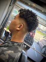 ベイブヘアー(BABE HAIR)&nbsp;ピンパーマ×スキンフェード