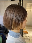 レディースショートボブインナーカラーブロンドベージュカラー