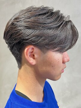 ニコ トウキョウ ヨコハマ(nico) センターパートニュアンスパーマ