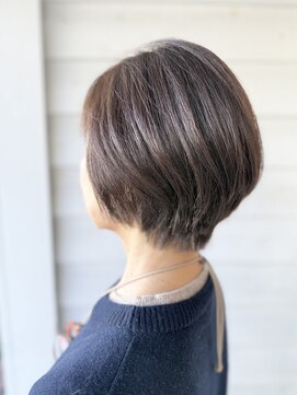 ヘアーサロン アージェ(Hair Salon Ange) 丸みのある前下がりボブ