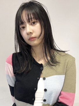 イル(ill) ミディアム レイヤー 大須 黒髪