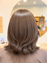 エメールヘア(aimere hair)&nbsp;ヘアドネーション後は軽やか外ハネレイヤー