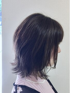 ヘッドデザイン レアレア(head design lealea) エアリーボブ