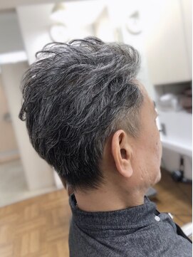 ディー(dee) dee 大人かっこいいダンディースタイル