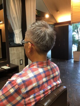 ナトゥーラ 岐阜(Natura) スッキリ刈り上げ