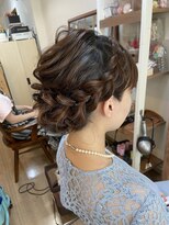 ロカット サロン(Roquat Salon) 編み込みシニヨンアレンジ【ヘアアレンジ 立川/立川南/八王子】
