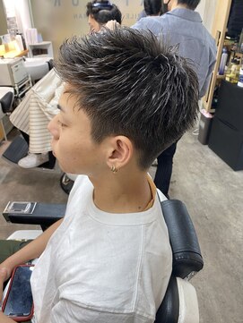 フリゼーア 川西店(FRISEUR) ジェットモヒカン