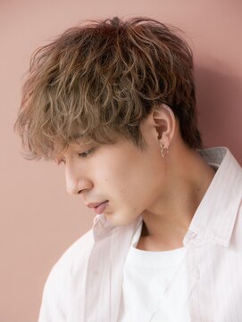 オーシャントーキョーオーバー 渋谷(OCEAN TOKYO OVER) ★スーツ短髪ツーブロック束感パーママッシュ黒髪ナチュラル★