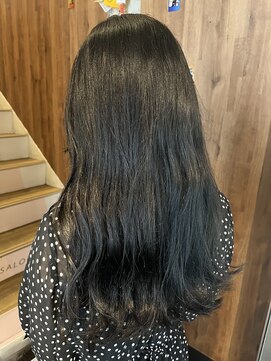 アヴァンス 天王寺店(AVANCE.) ブルーブラック×透明感