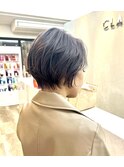 ショートボブ