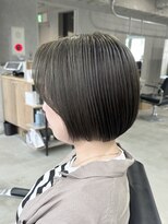 ラック 表参道(LUCK)&nbsp;ミニボブ/アンブレラカラー/オリーブ/くすみベージュ/表参道