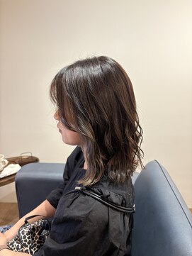 チャプター 千葉ニュータウン中央店(chapter) レイヤーくびれミディアムホワイトベージュグレージュ