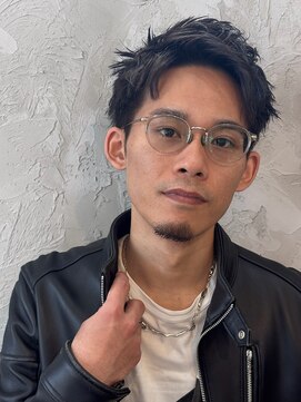 ルーメン 岐阜(ROOO MEN) メンズ黒髪スパイキーショートカットツーブロック刈り上げ