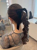 エメティ(Aimerty)&nbsp;高めポニーテールアレンジ♪